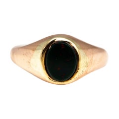 Retro 9 Carat Gold and Bloodstone Signet Ring