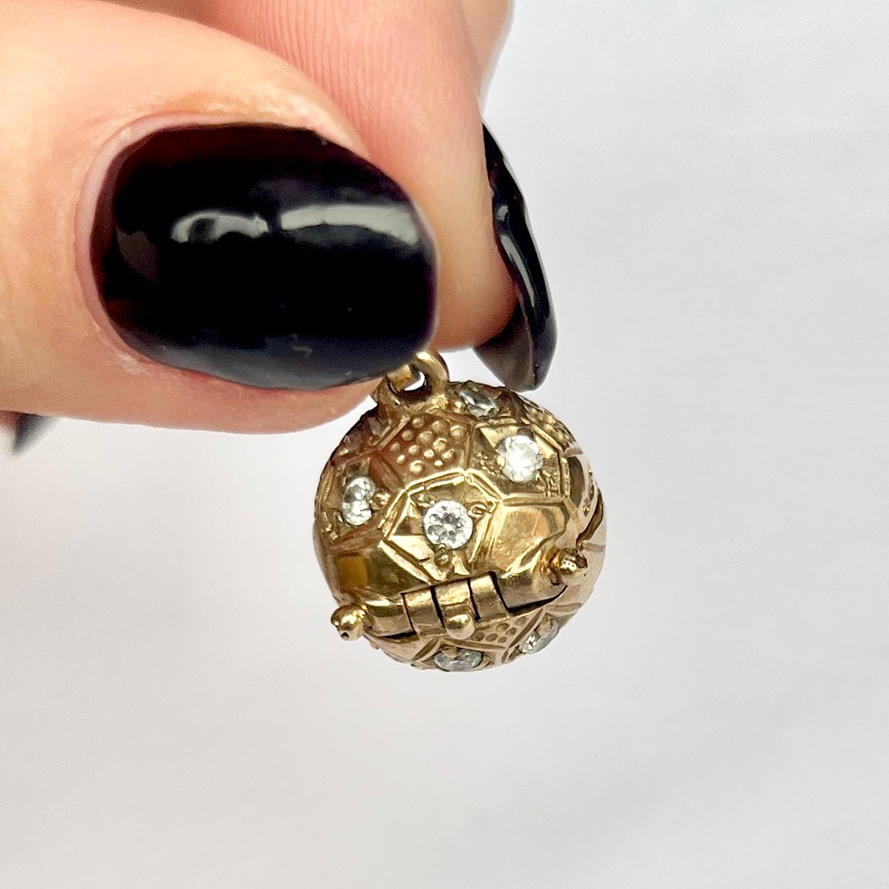 9ct gold football pendant