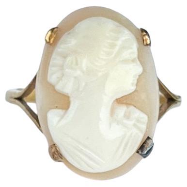 Vintage 9 Carat Gold Cameo Ring