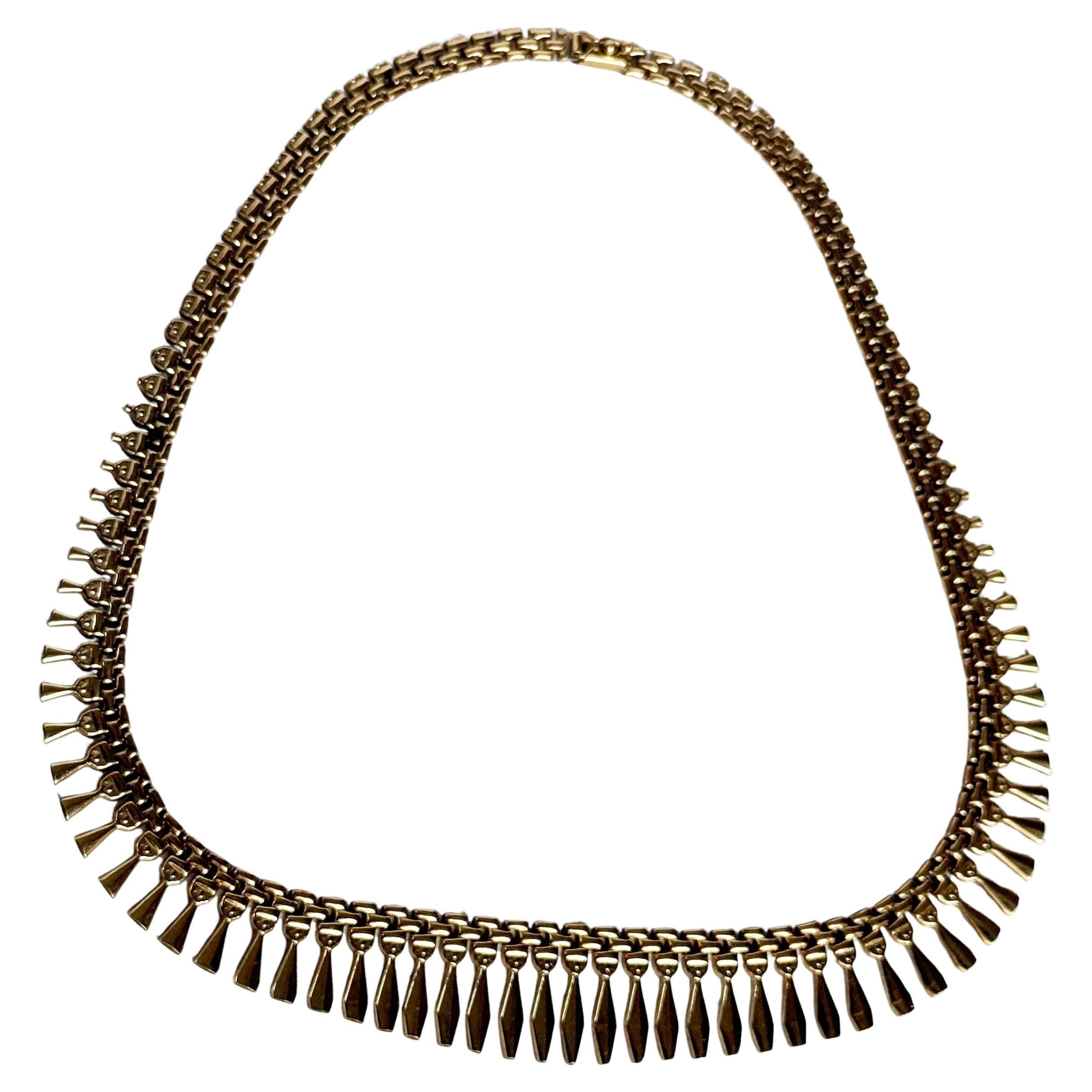 Vintage 9 Carat Gold Chain Collar Necklace For Sale