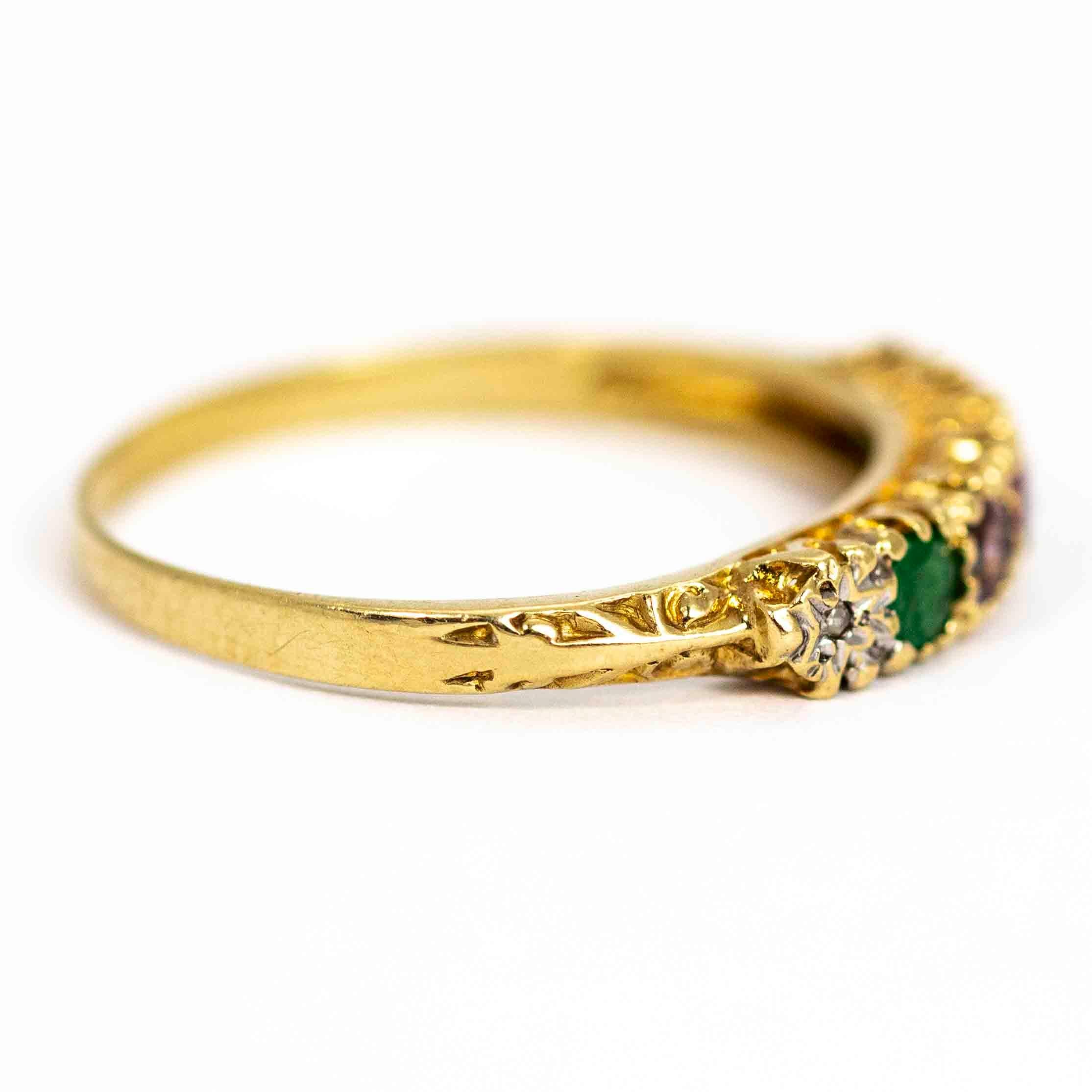 Round Cut Vintage 9 Carat Gold Dearest Ring