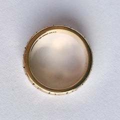 Vintage 9 Carat Gold Fancy Band