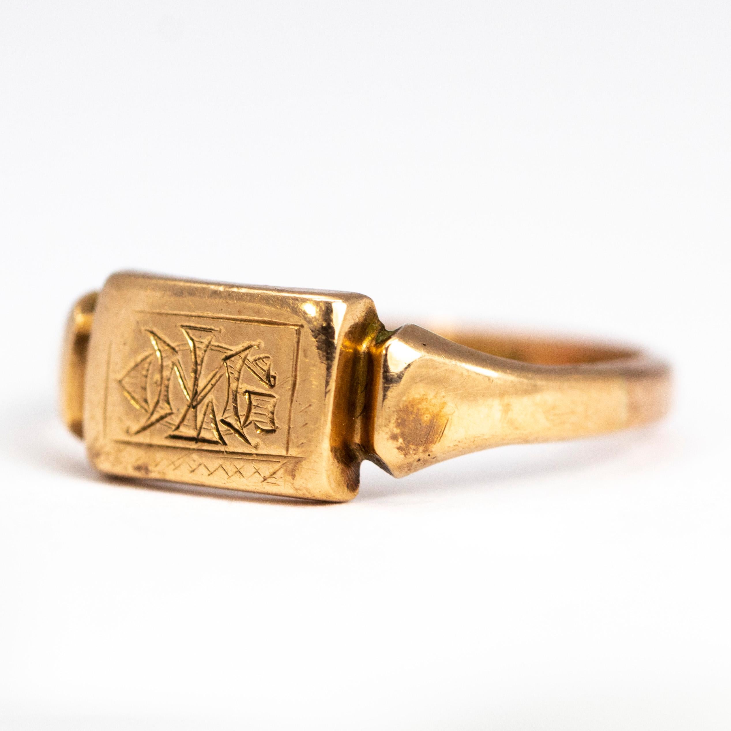 The glossy gold band is modelled in 9ct gold and has the initials L.M.G engraved into the front. 

Ring Size: Q or 8
Band Width: 6.5mm

Weight: 2.53grams 