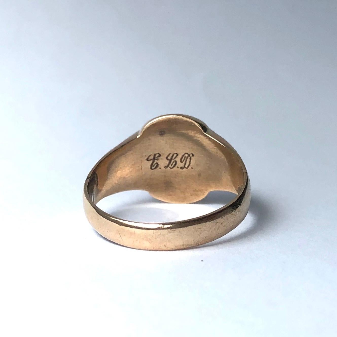 initial signet ring gold