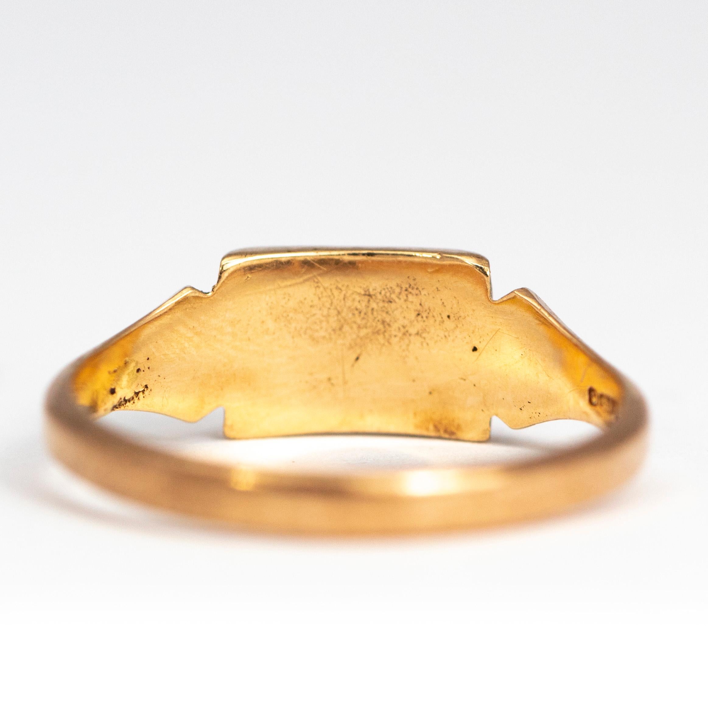 Vintage 9 Carat Gold Initial Signet Ring In Good Condition In Chipping Campden, GB