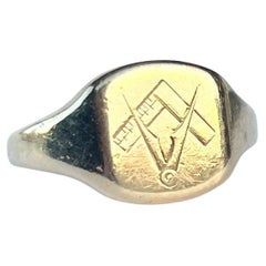 Vintage 9 Carat Gold Masonic Signet Ring