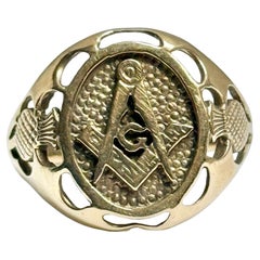 Vintage 9 Carat Gold Masonic Signet Ring