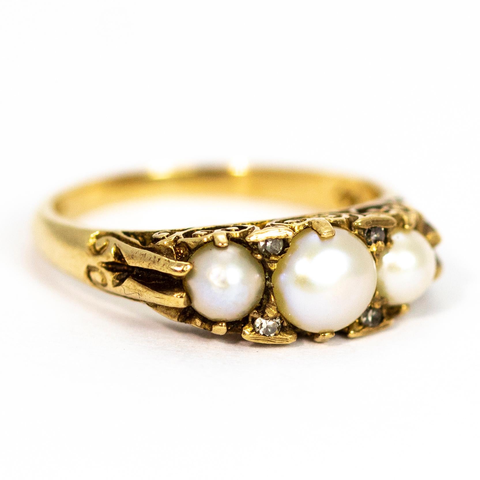 Round Cut Vintage 9 Carat Gold Pearl and Diamond Three-Stone Ring For Sale