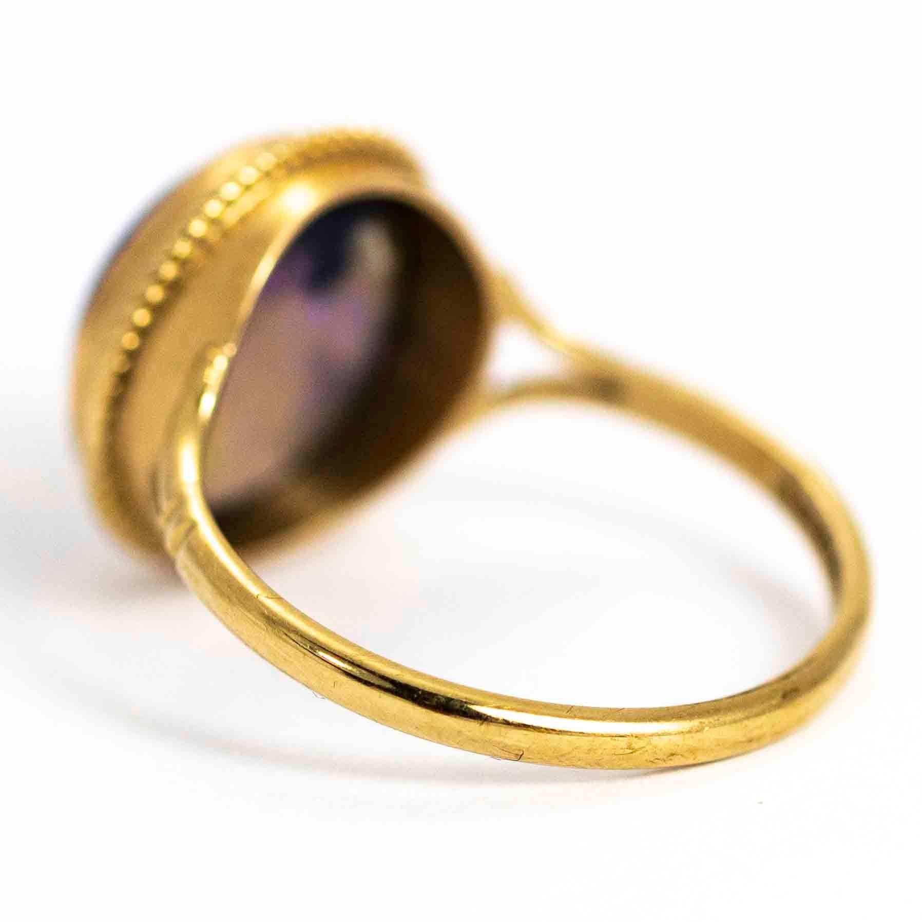 Round Cut Vintage 9 Carat Gold Purple Agate Ring