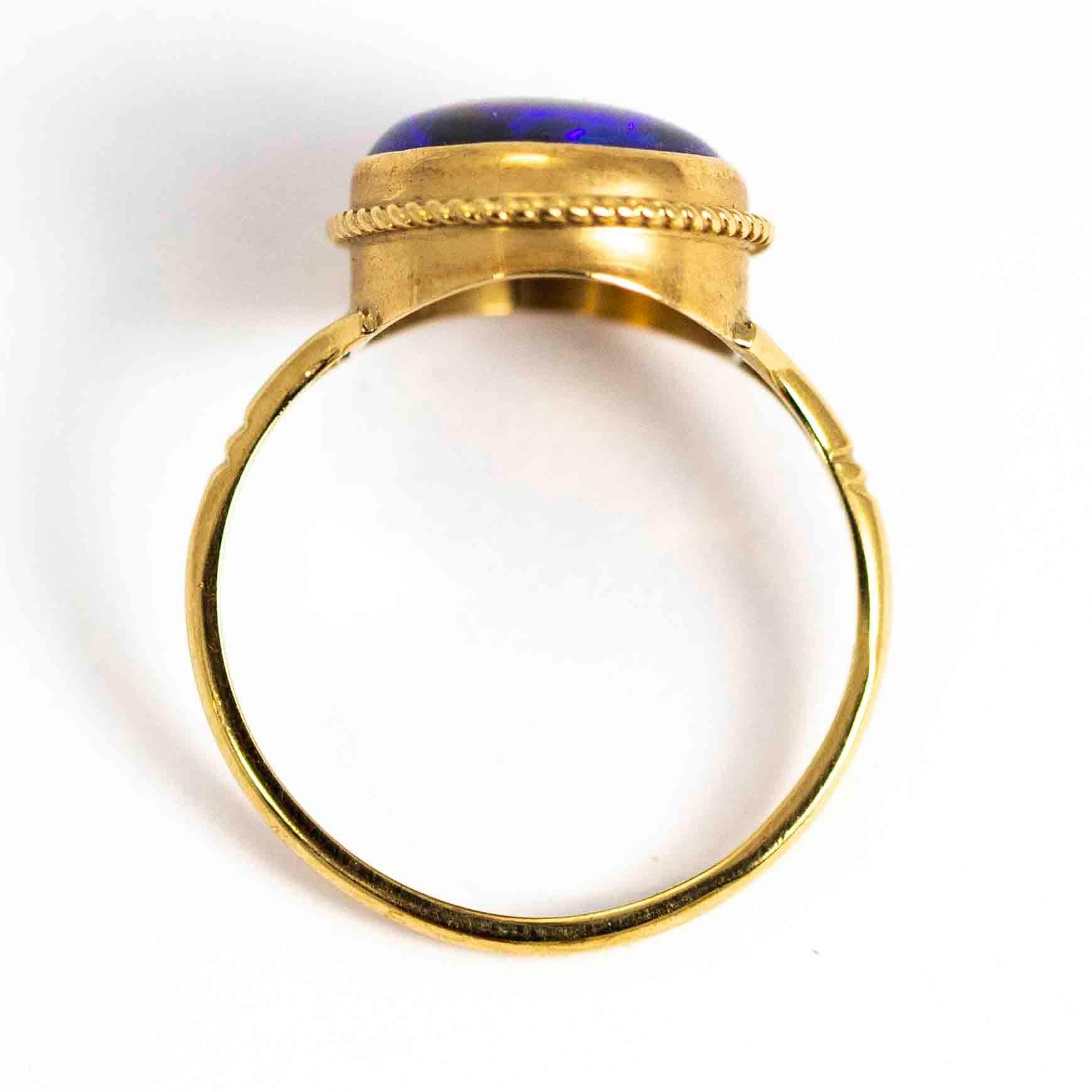 Vintage 9 Carat Gold Purple Agate Ring 2