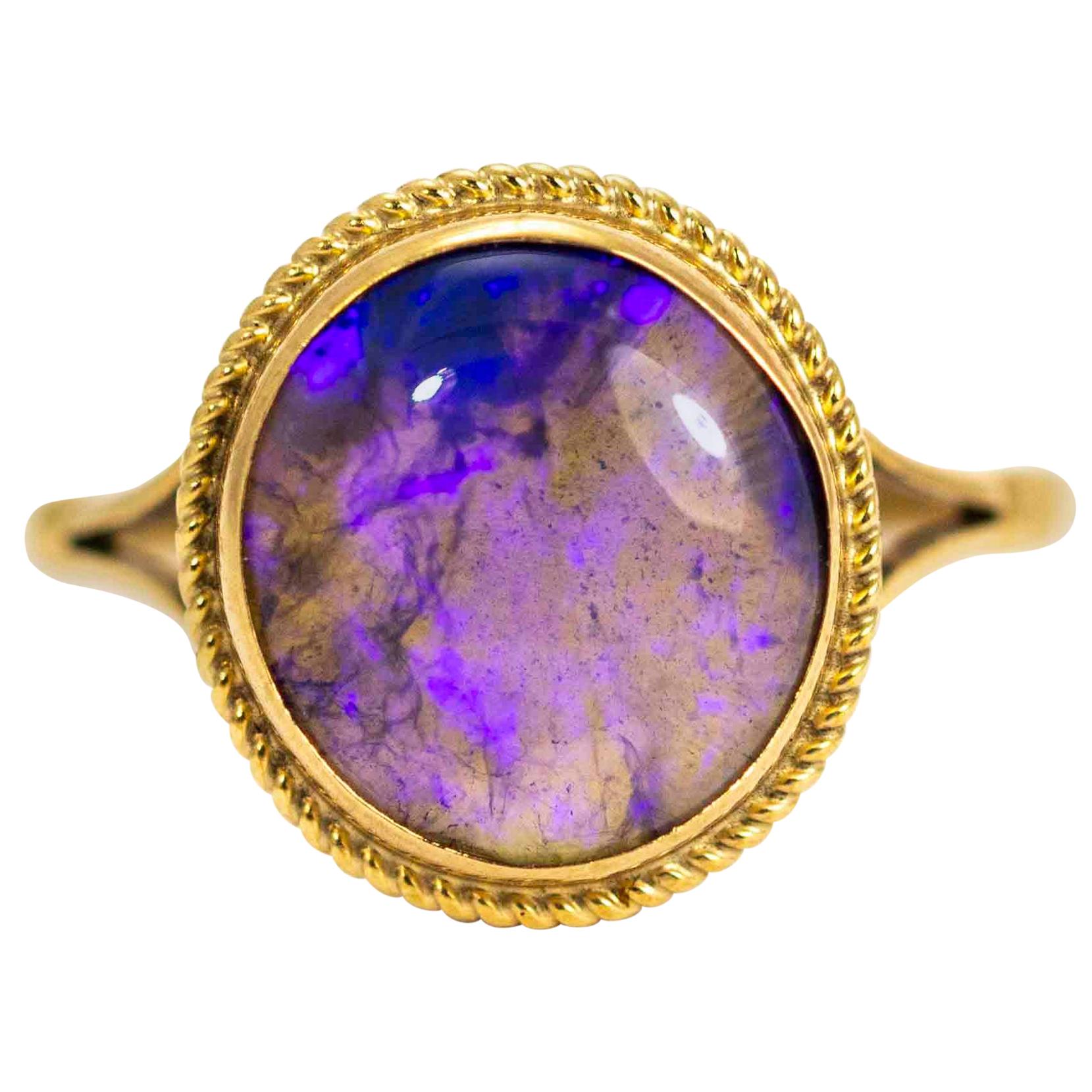 Vintage 9 Carat Gold Purple Agate Ring