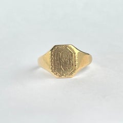 Vintage 9 Carat Gold Signet Ring