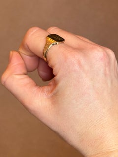 Vintage 9 Carat Gold Signet Ring