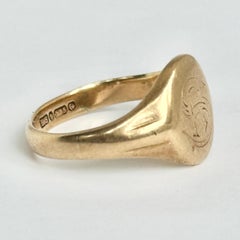 Vintage 9 Carat Gold Signet Ring