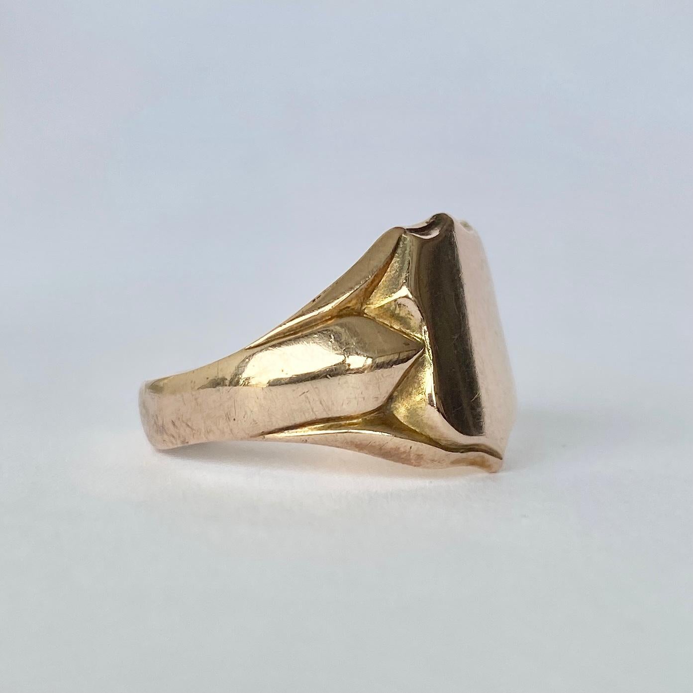 Edwardian Vintage 9 Carat Gold Signet Ring