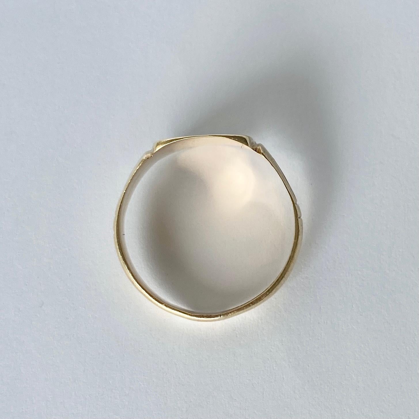 Modern Vintage 9 Carat Gold Signet Ring For Sale
