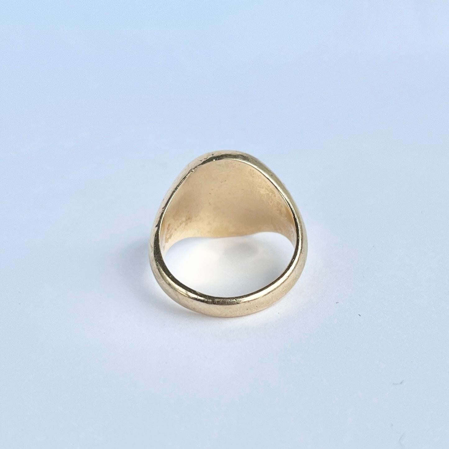 Women's or Men's Vintage 9 Carat Gold Signet Ring For Sale