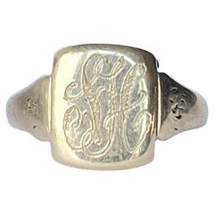 Vintage 9 Carat Gold Signet Ring