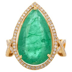 Veste vintage en or 18 carats avec émeraude de Zambie taille poire de 9 carats et halo de diamants