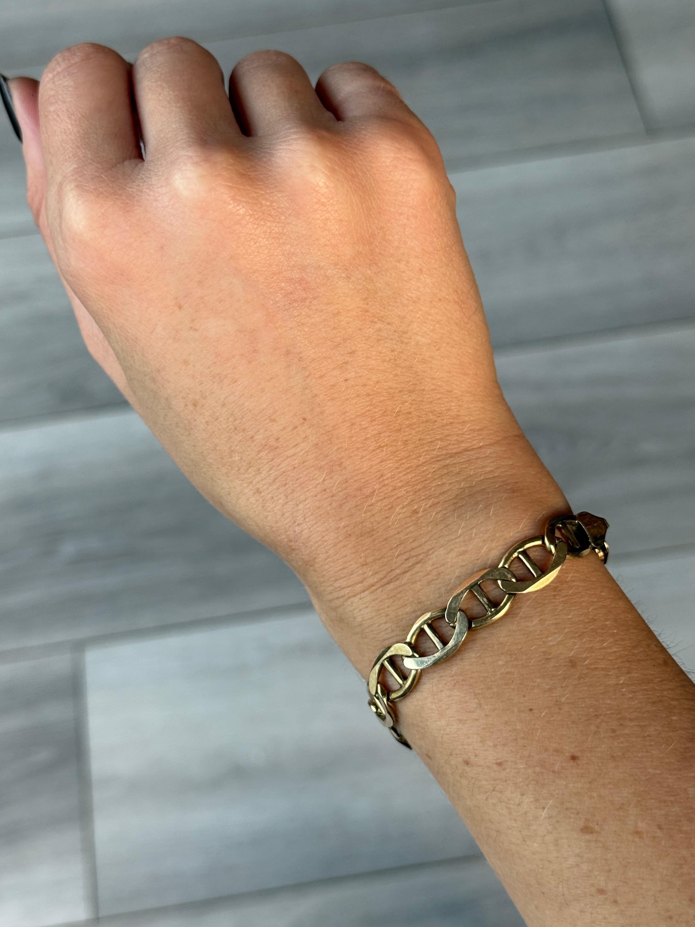 Women's Vintage 9 Carat Yellow Gold Link Bracelet For Sale