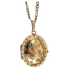 Vintage 9 Carat Yellow Gold Ornate Locket
