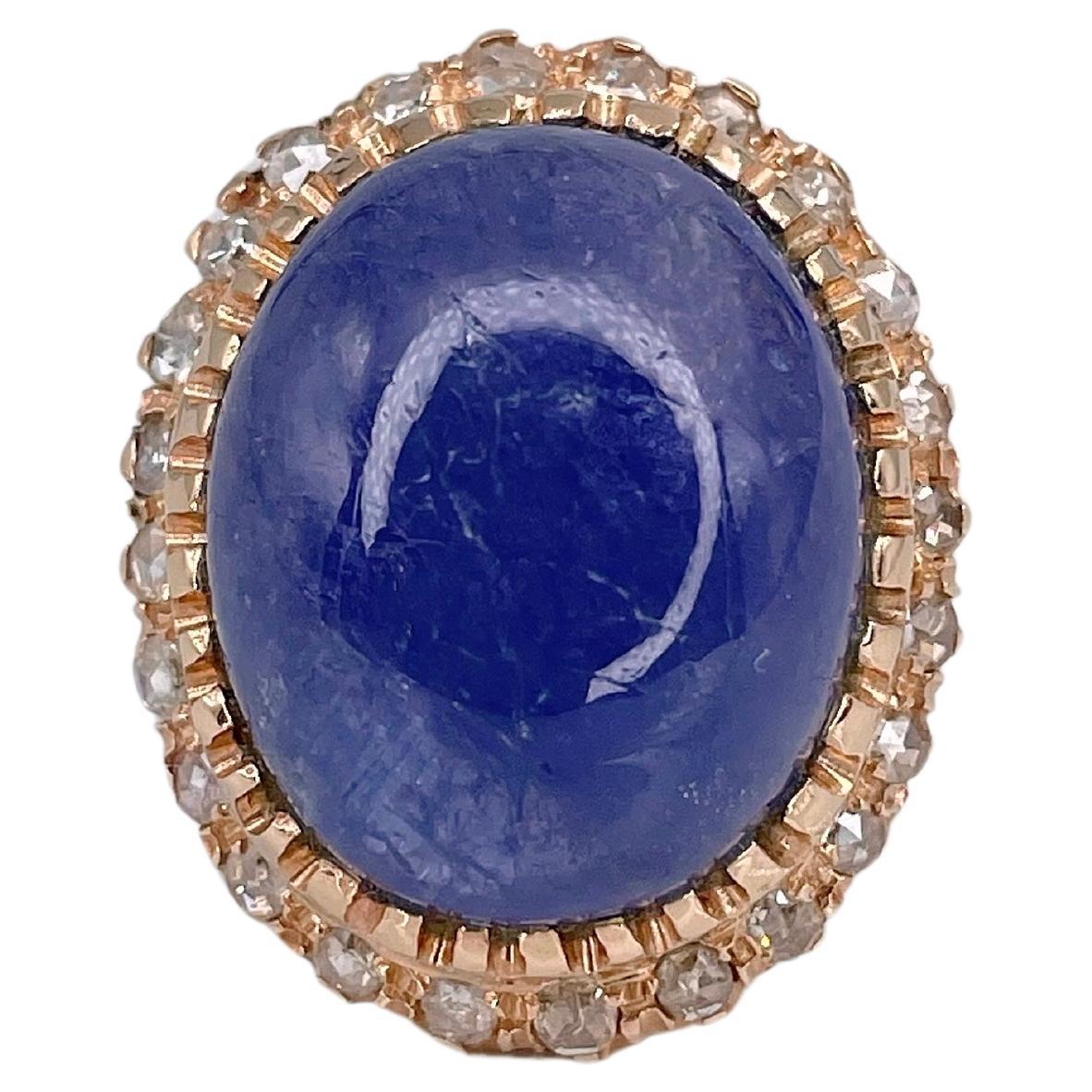 Vintage-Cocktailring aus 9 Karat Gold 19.00 Karat Tansanit mit 0,70 Karat Diamant