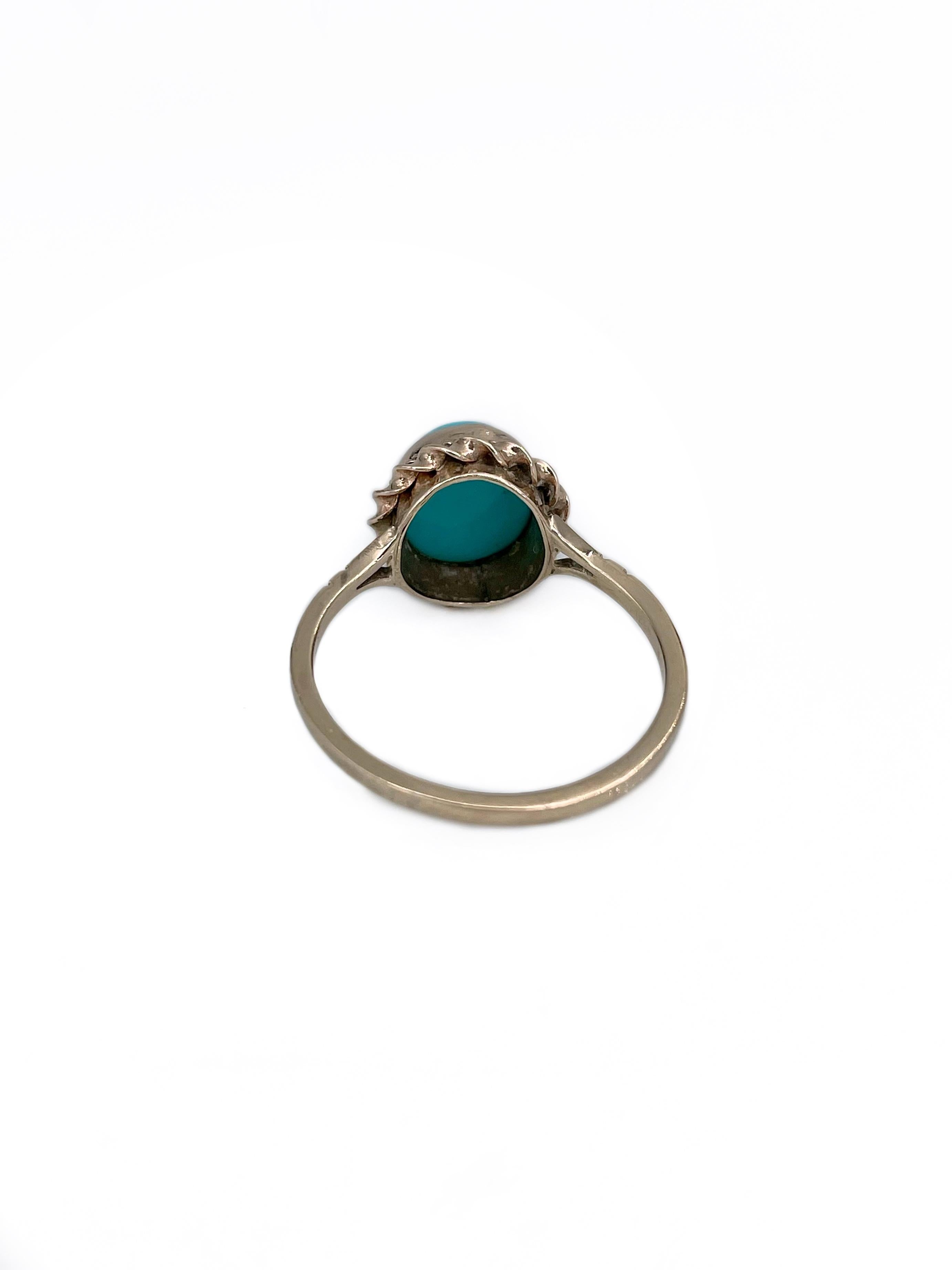 Women's Vintage 9 Karat Gold Cabochon Cut Turquoise Oval Ring For Sale