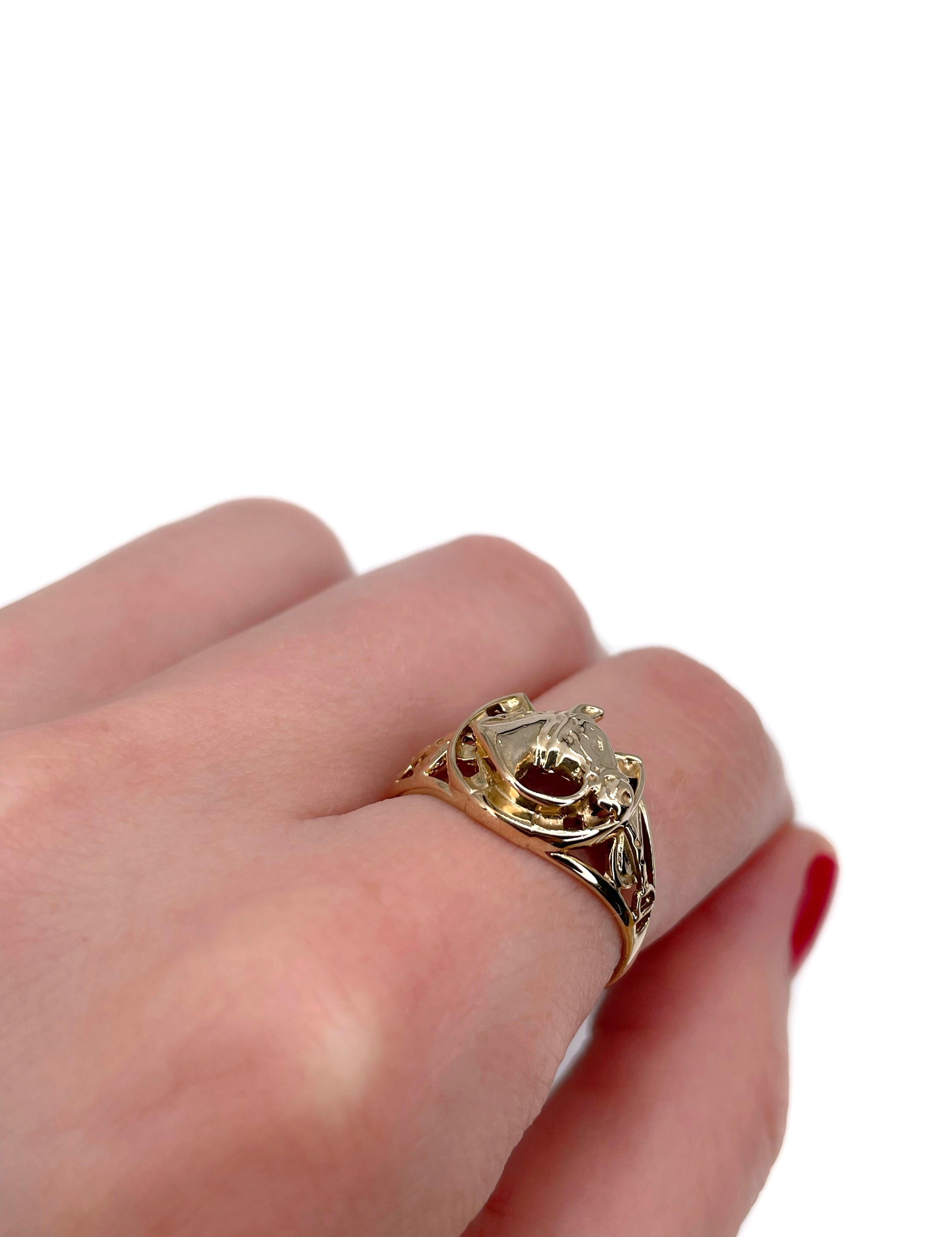 Vintage 9 Karat Gold Horse Head Horseshoe Equestrian Theme Ring In Good Condition In Vilnius, Vilniaus apskr.