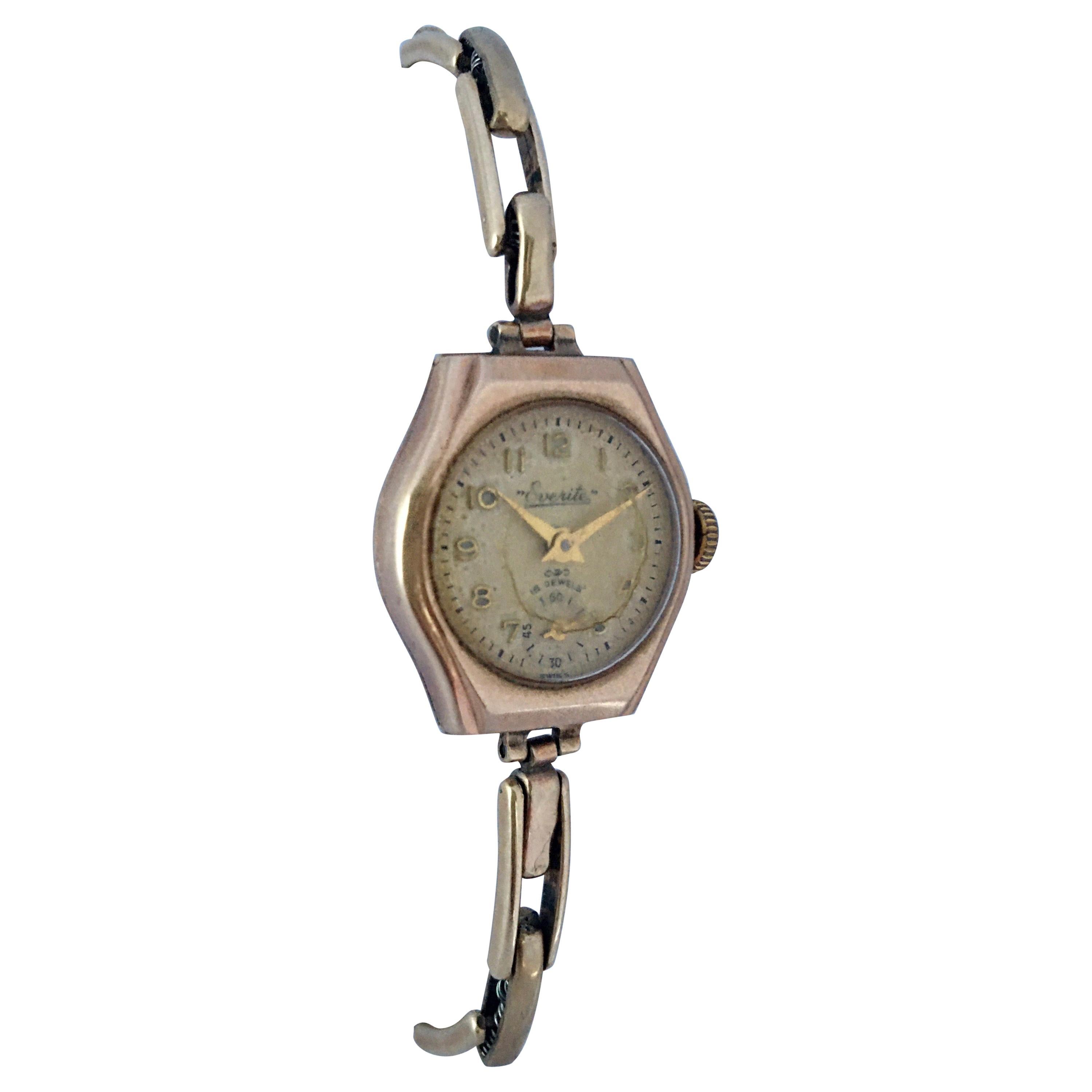 Vintage 9 Karat Gold London Case Made Ladies Mechanical Watch For Sale
