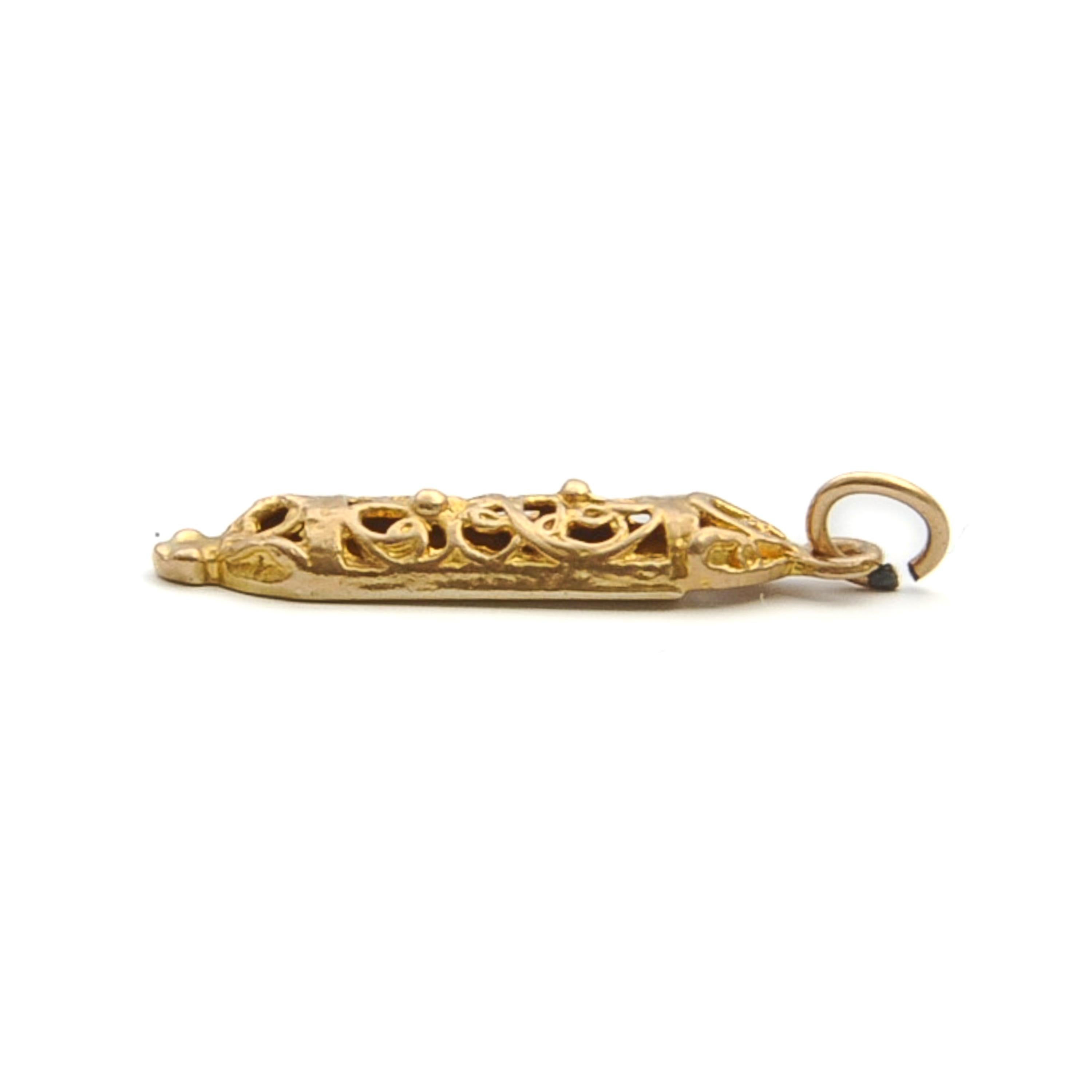 Pendentif breloque Mezuzah vintage en or 9 carats 3