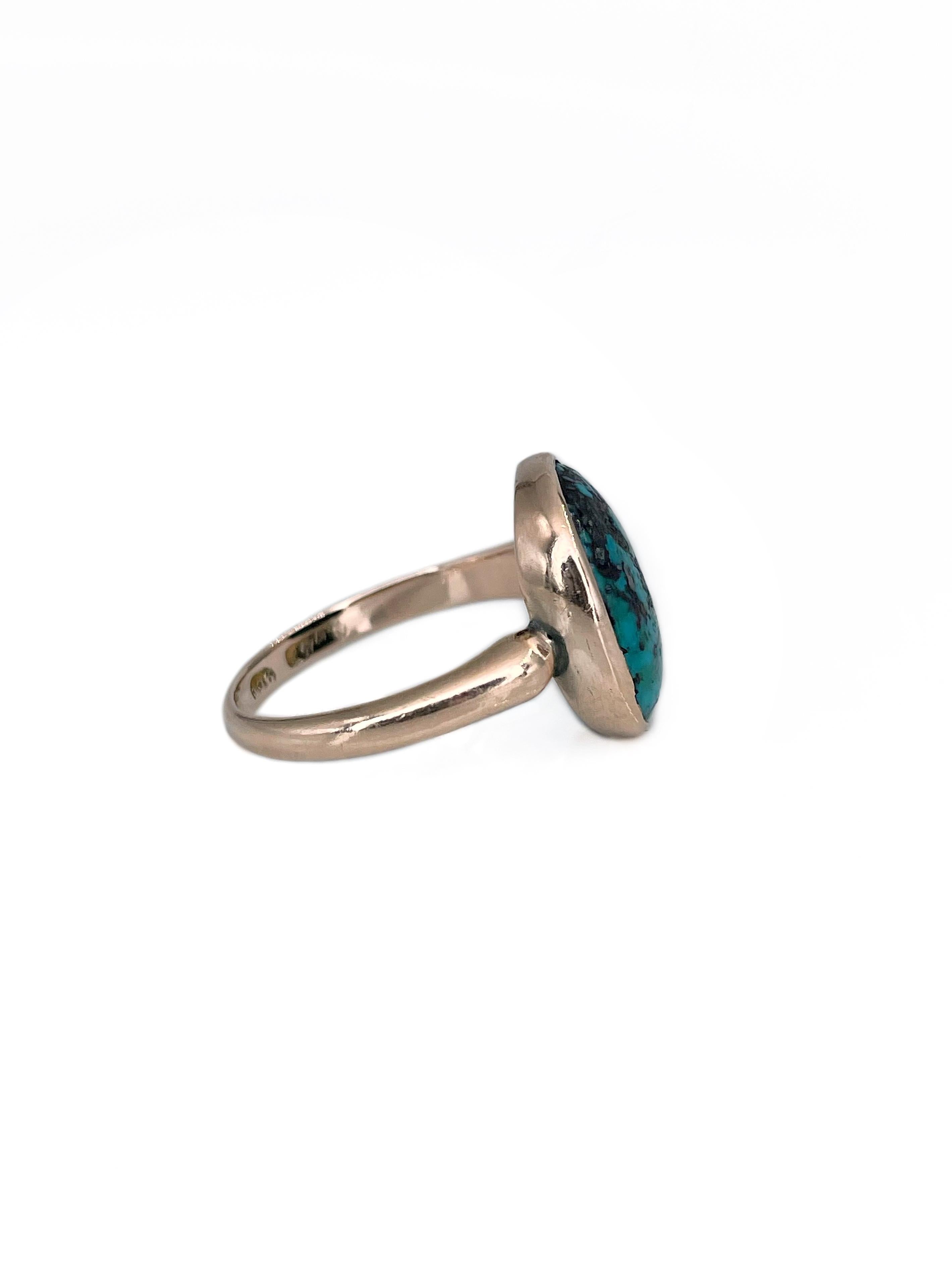 Oval Cut Vintage 9 Karat Gold Oval Turquoise Ring For Sale