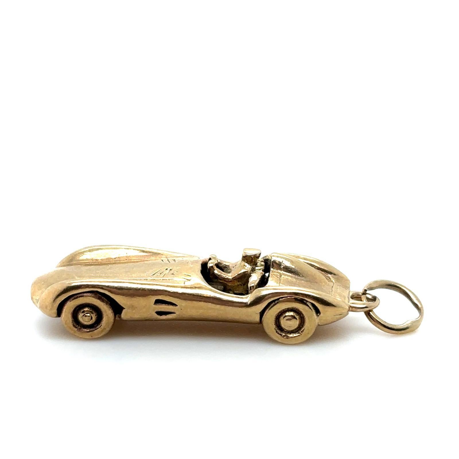 Women's or Men's Vintage 9 Karat Yellow Gold Aston Martin DBR1 Racing Car Charm For Sale