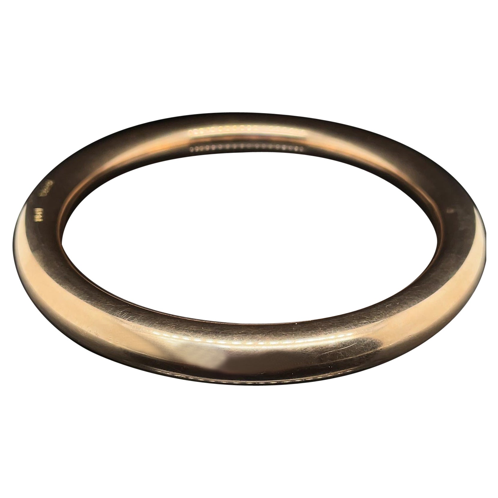 Vintage 9 Karat Yellow Gold Bangle by Henry Griffith & Sons, Circa 1940