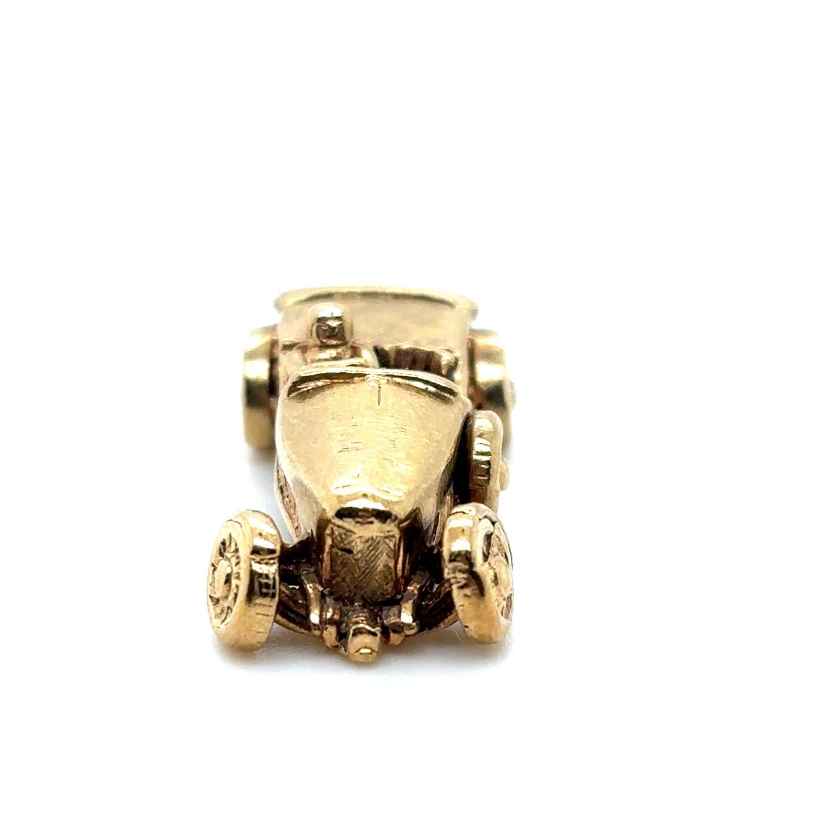 Bentley Le Mans Tourer Breloque vintage en or jaune 9 carats Unisexe en vente