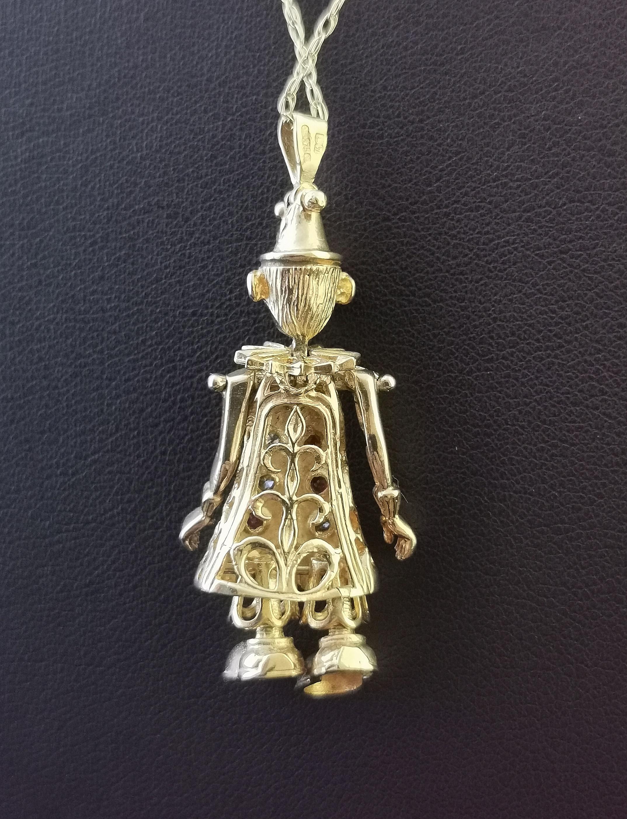 Vintage 9 Karat Yellow Gold Clown Pendant, Trace Link Necklace, Articulated 5