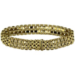 Vintage 9 Karat Yellow Gold Ladies Bracelet, by Ejld, Birmingham Import, 1978