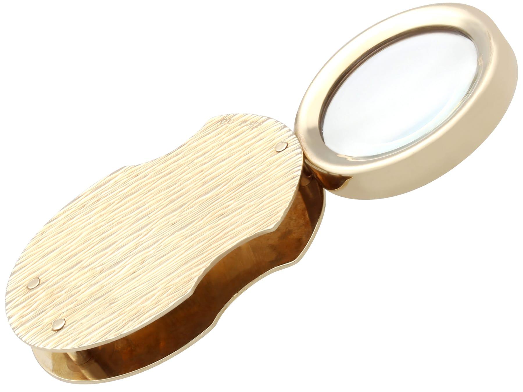 Vintage 9 Karat Yellow Gold Loupe (1971) For Sale 6