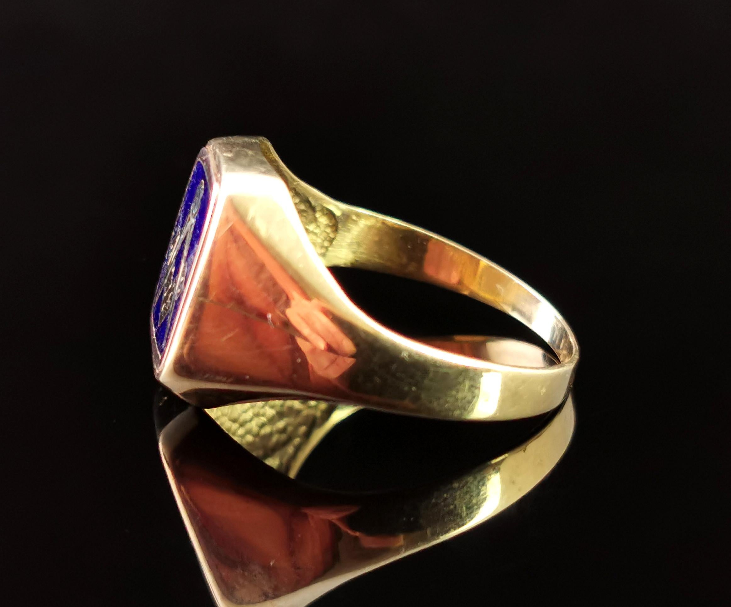 Vintage 9 Karat Yellow Gold Masonic Swivel Ring, Signet, Blue Enamel 4