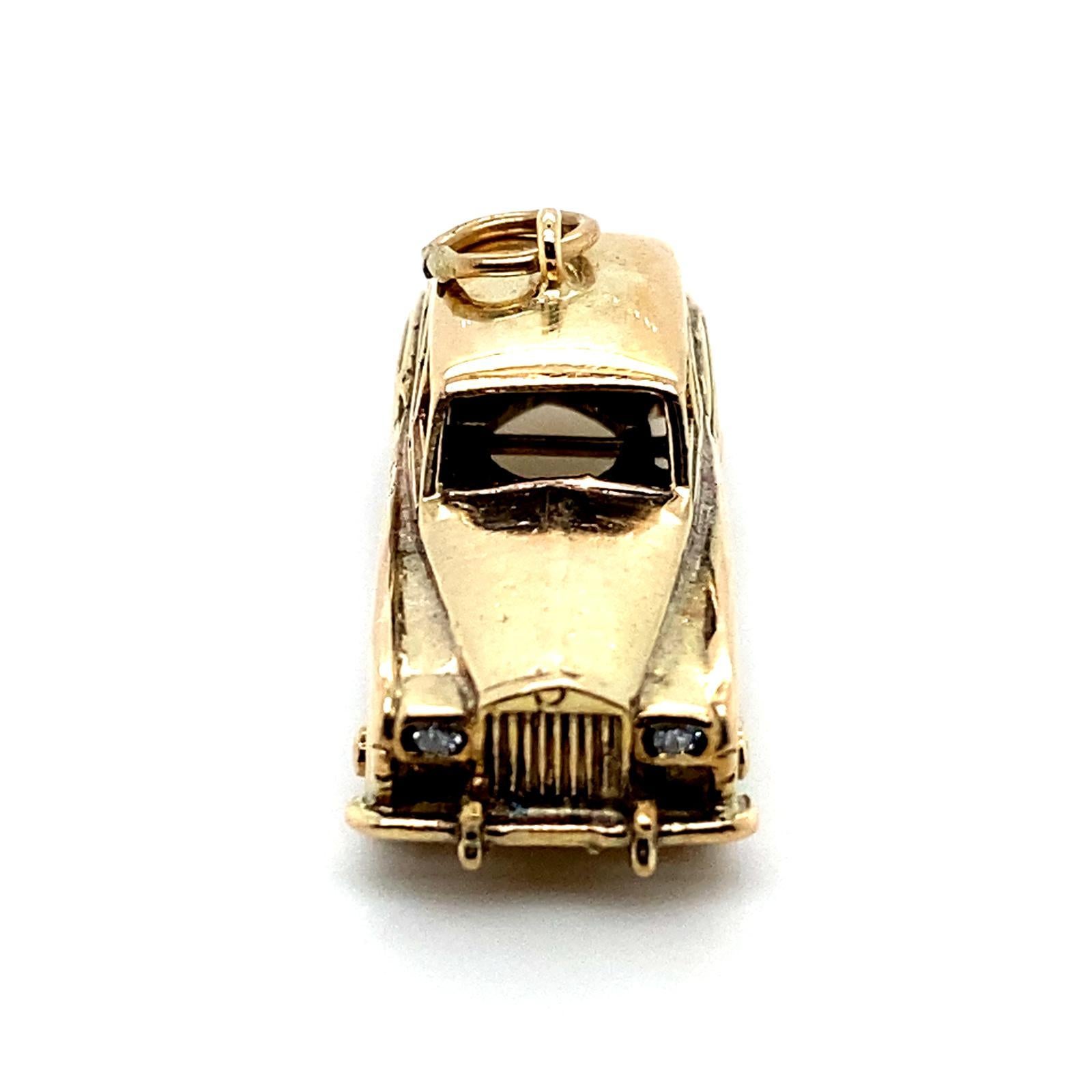 Vintage 9 Karat Yellow Gold Rolls Royce Diamond Charm In Good Condition For Sale In London, GB