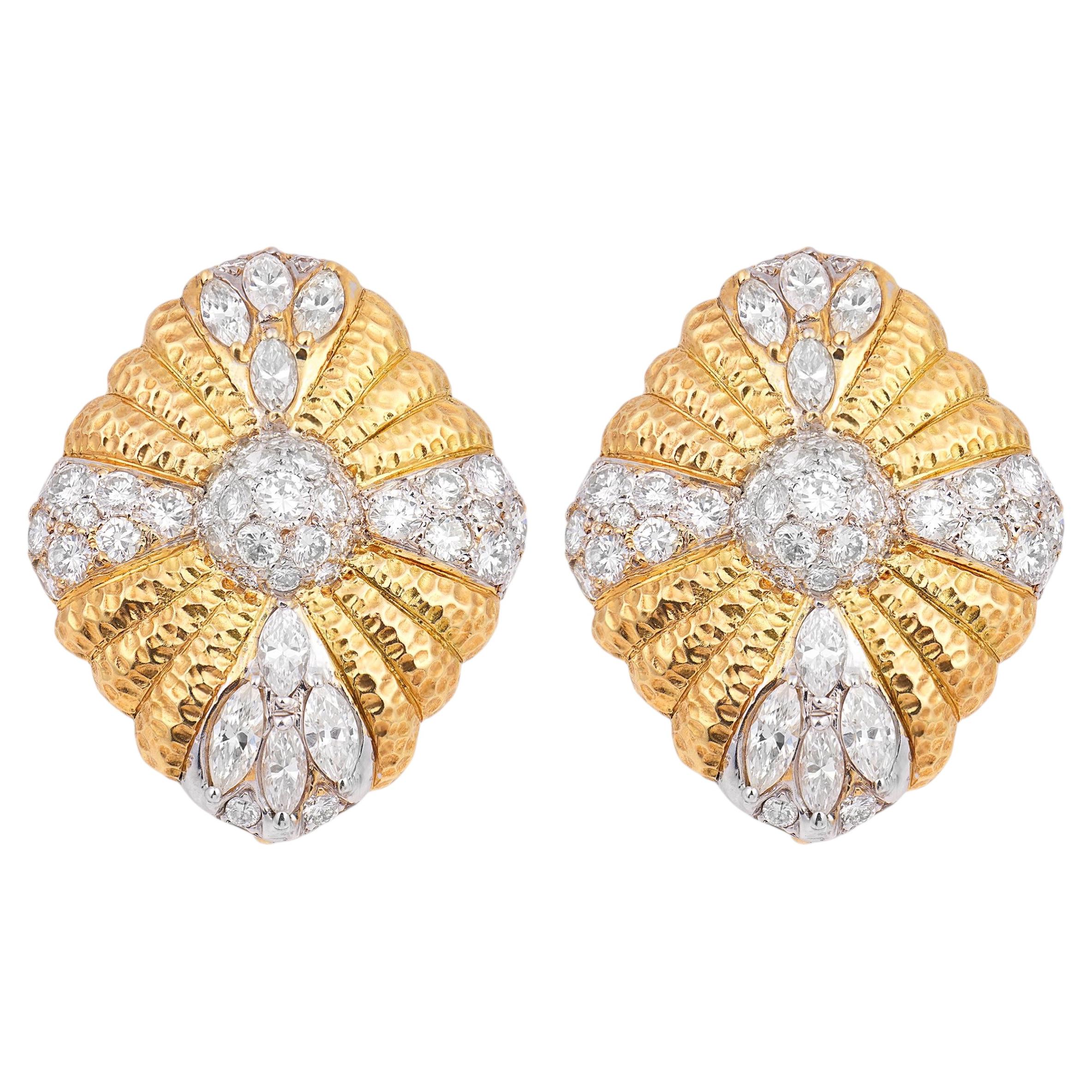 Orecchini vintage con diamante da 9,00 carati in oro 18 carati bicolore
