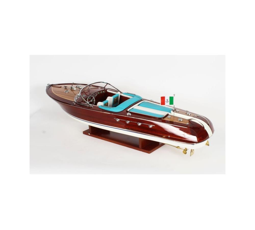 Modello d'epoca di 90 cm di un motoscafo Riva Aquarama Limited Edition, 20° Secolo in vendita 4