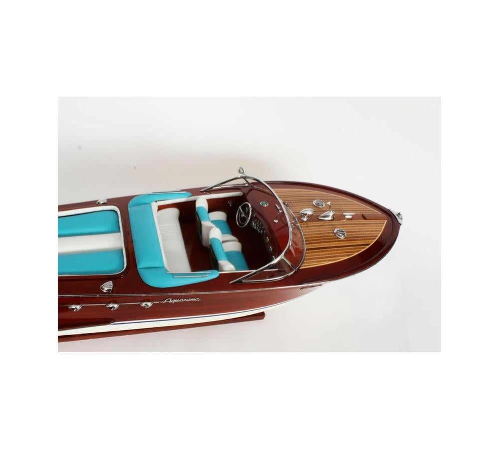 Pelle Modello d'epoca di 90 cm di un motoscafo Riva Aquarama Limited Edition, 20° Secolo in vendita