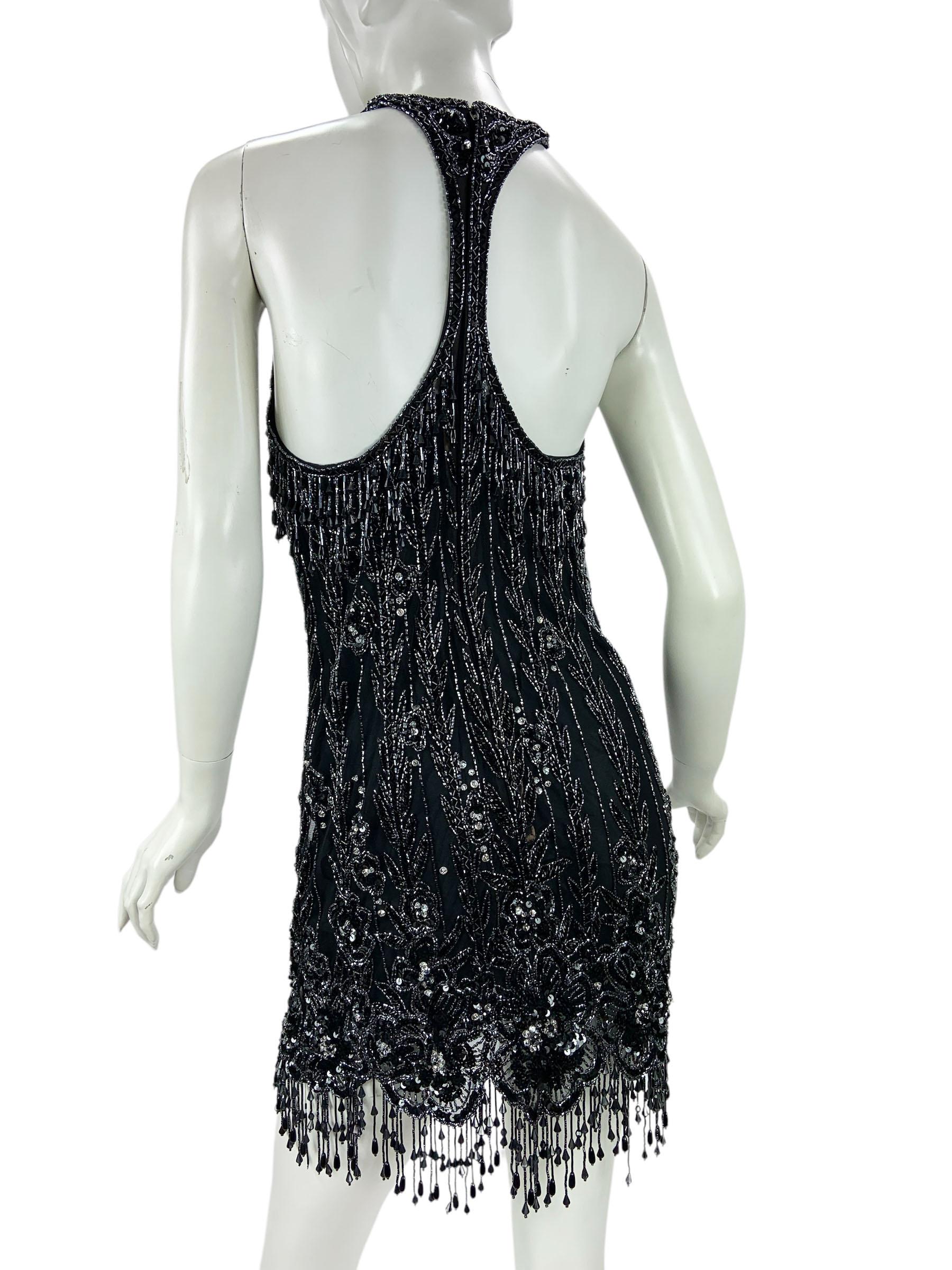Vintage anni '90 Bob Mackie, mini abito nero con frange e perline, taglia S In condizioni ottime in vendita a Montgomery, TX