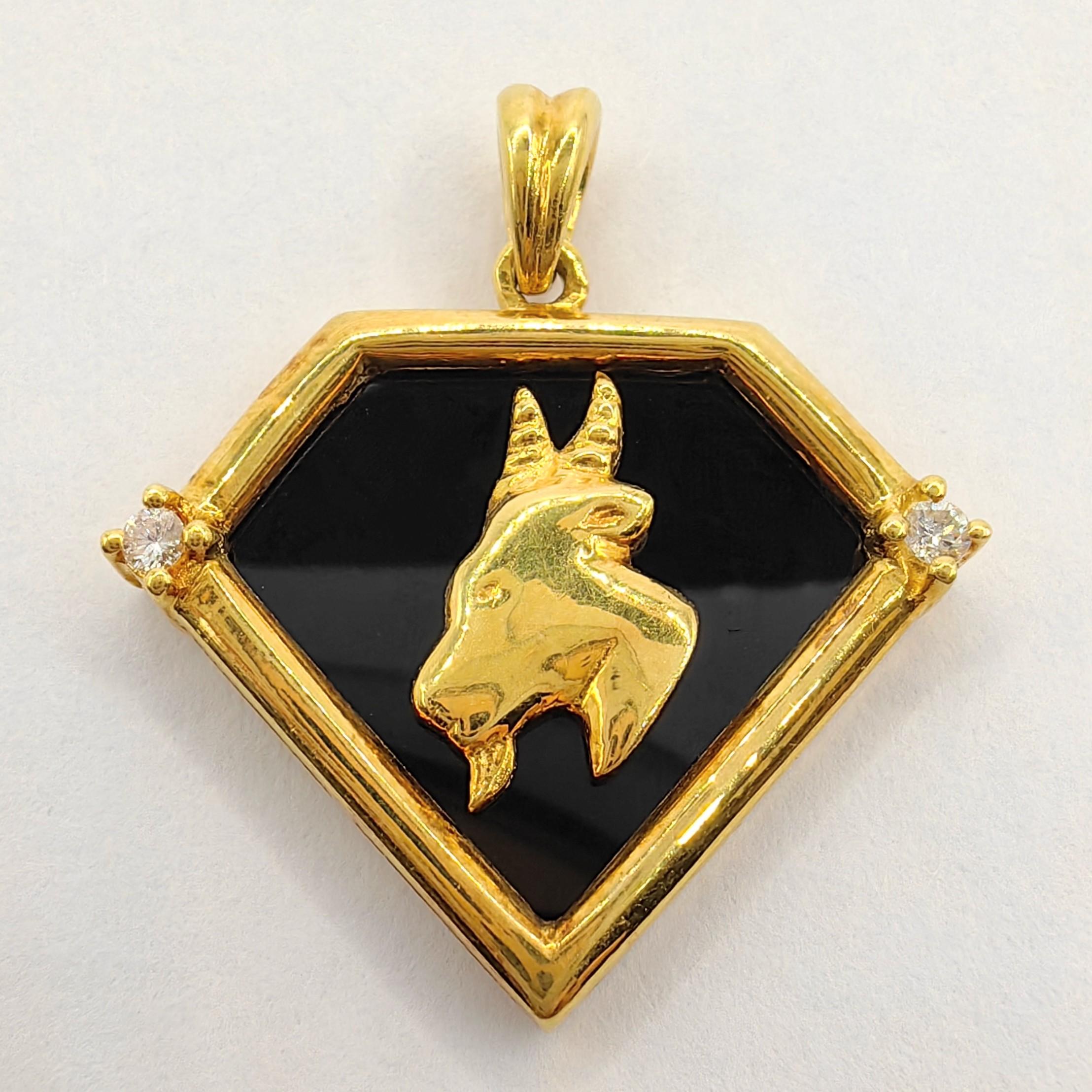 Introducing the Vintage 90's Capricorn Onyx Diamond Necklace Pendant in 20K Yellow Gold. This exquisite pendant combines the allure of a diamond-shaped black onyx with the timeless elegance of 20K yellow gold. The onyx is beautifully framed by a