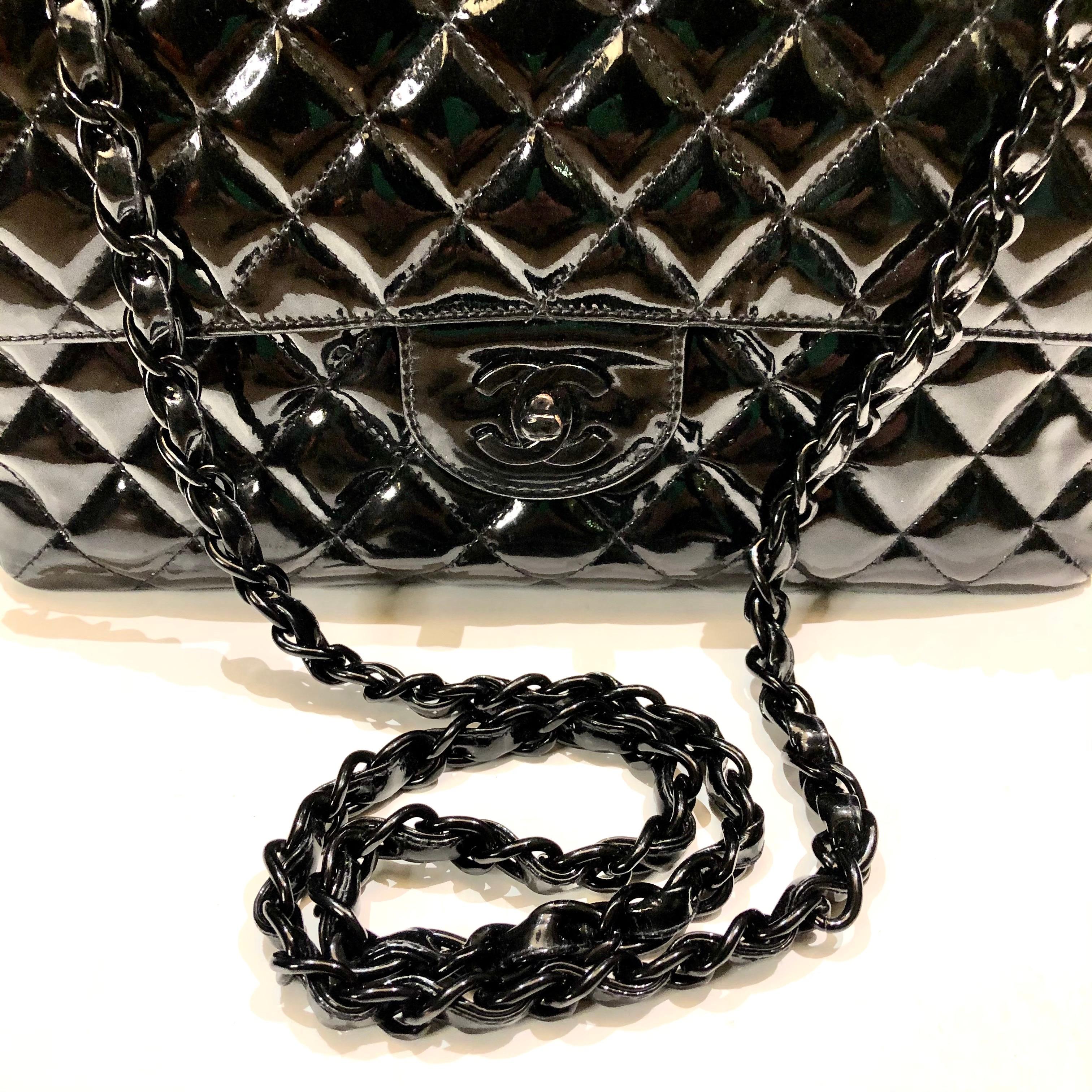 Women's Chanel 28cm Black Quilted Patent Leather 