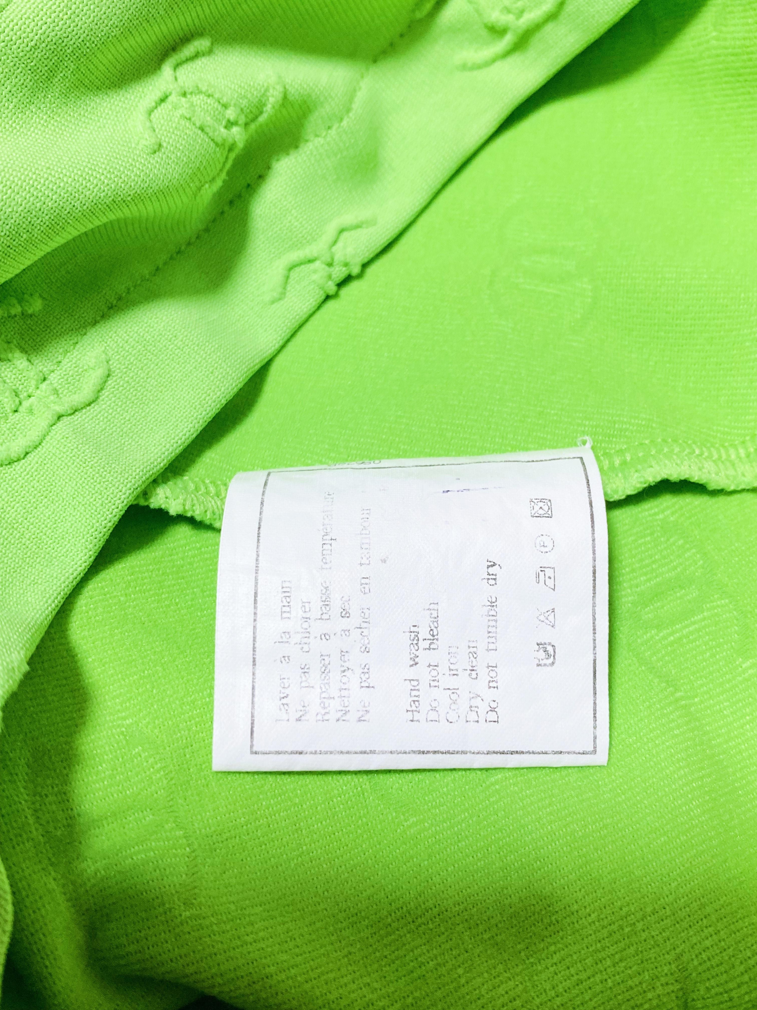 Vintage 90's CHANEL green top For Sale 1