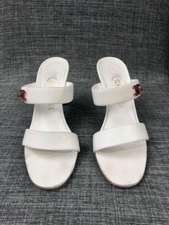 Vintage 90s Chanel White Lambskin CC Tortoiseshell Sandal Heels