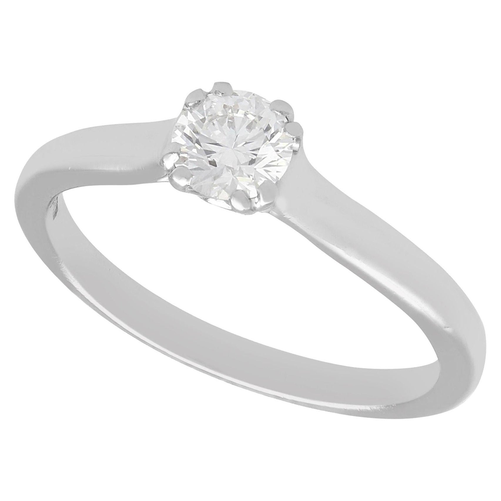 Anello di fidanzamento solitario in platino e diamanti vintage degli anni '90