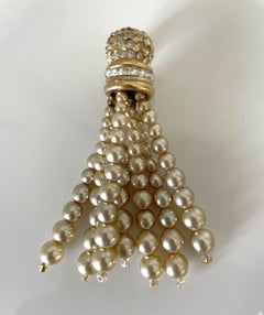 Vintage 90s Earrings Clip-on Gold-toned, Rhinestones and Pearls