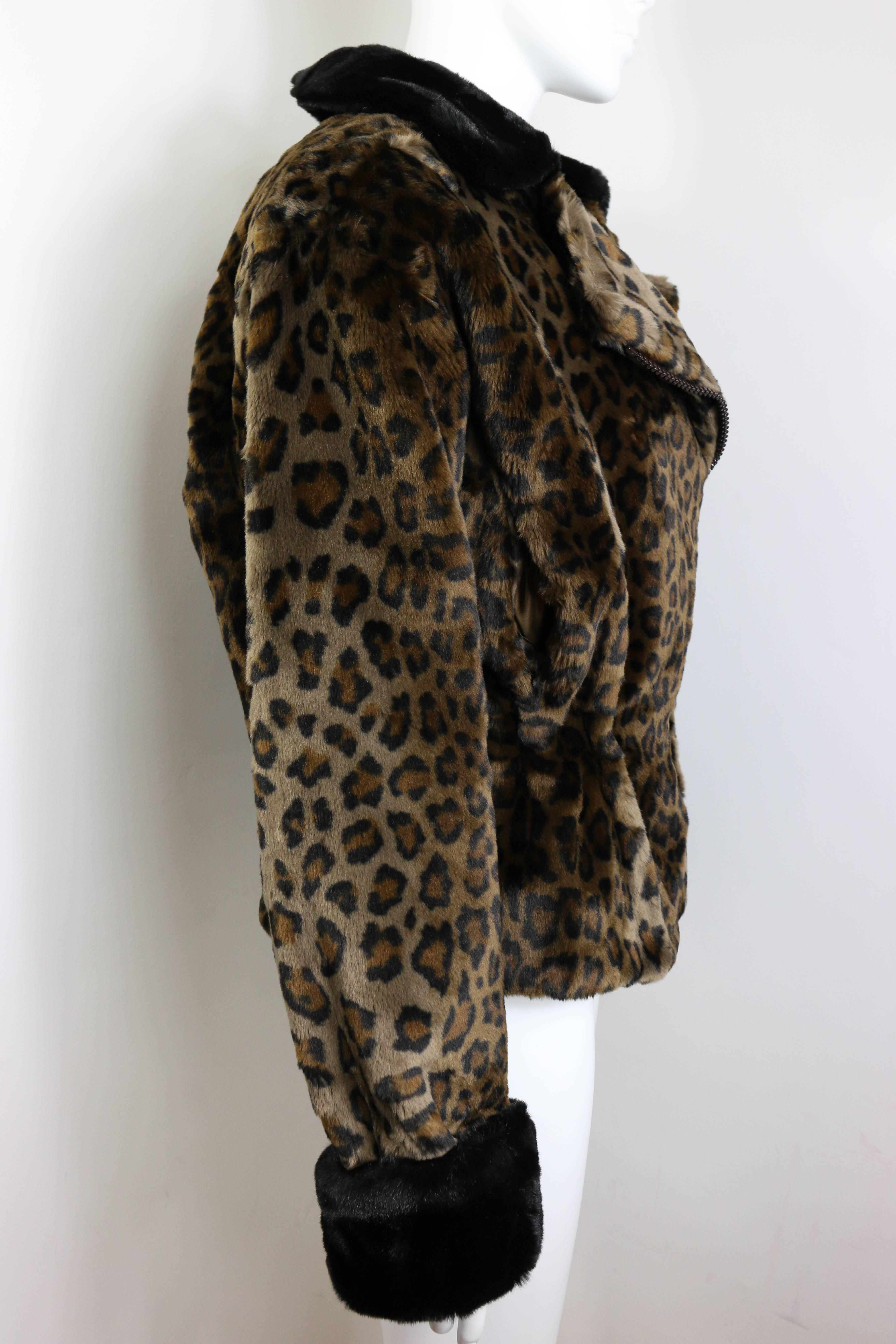 Vintage 90s Nina Ricci Animal Leopard-Print Faux Fur Coat In Excellent Condition For Sale In Sheung Wan, HK
